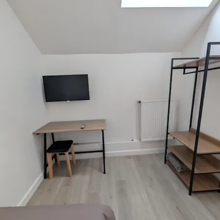 Maison Ronchin Lille Tok-Tok Hd Hotel *